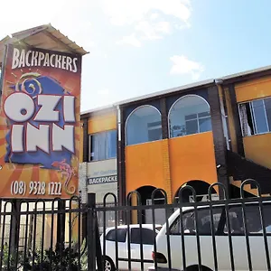 Ozi Backpackers - - Hostel
